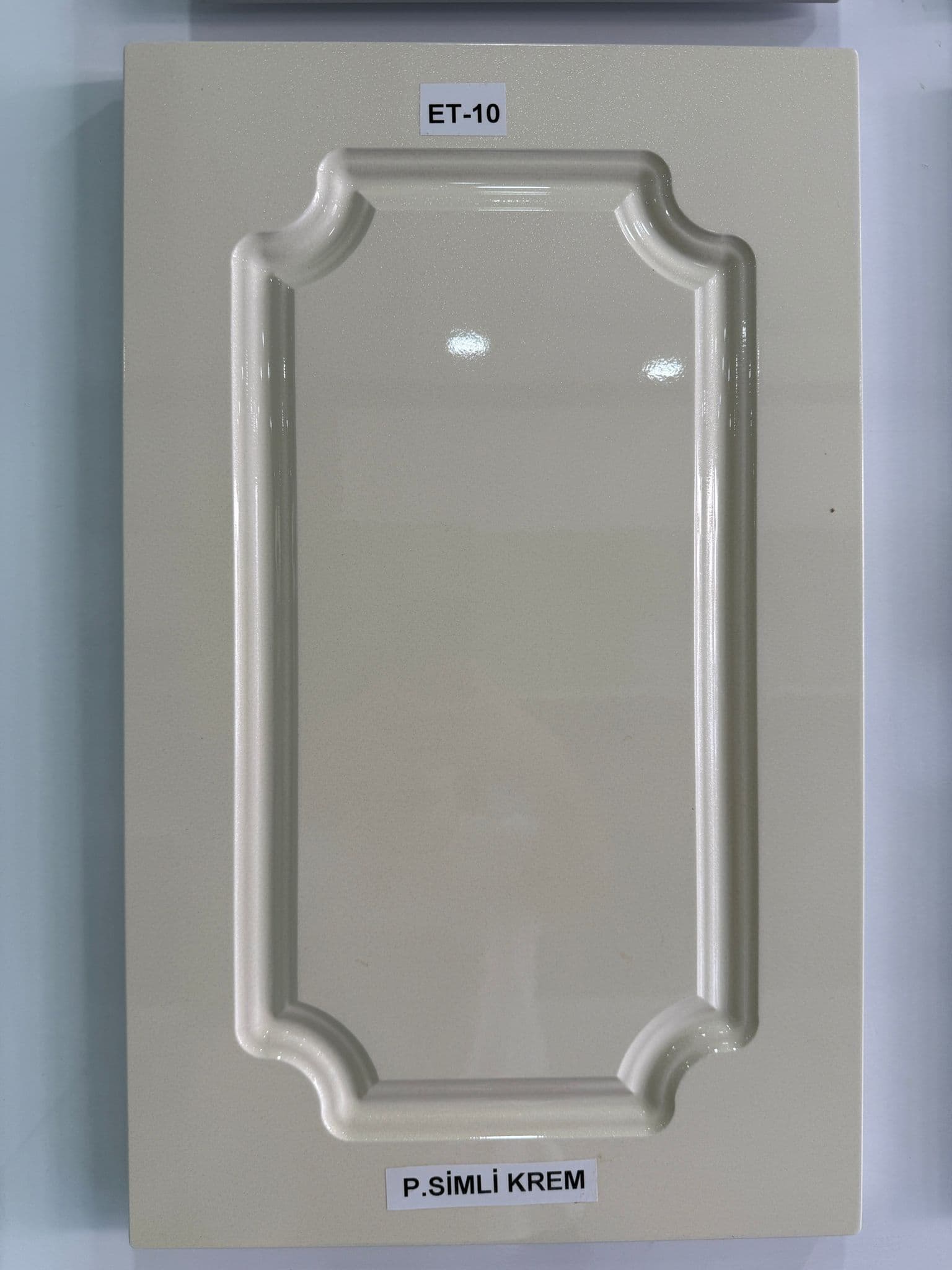 Kapak Modeli 3